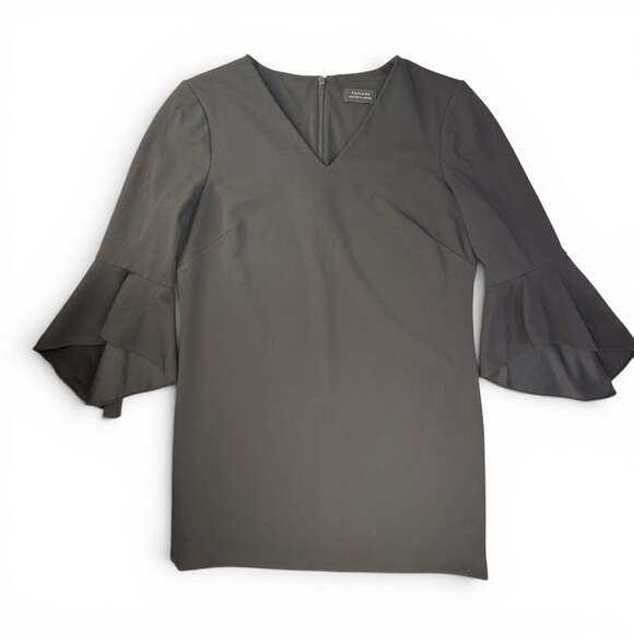 Tahari Dresses & Skirts - Tahari Arthur S. Levine Black V-Neck Tiered Bell Sleeve Shift Dress